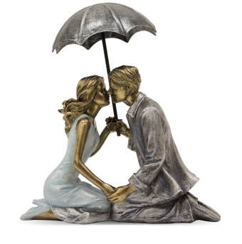 Фігурка пари з парасолькою